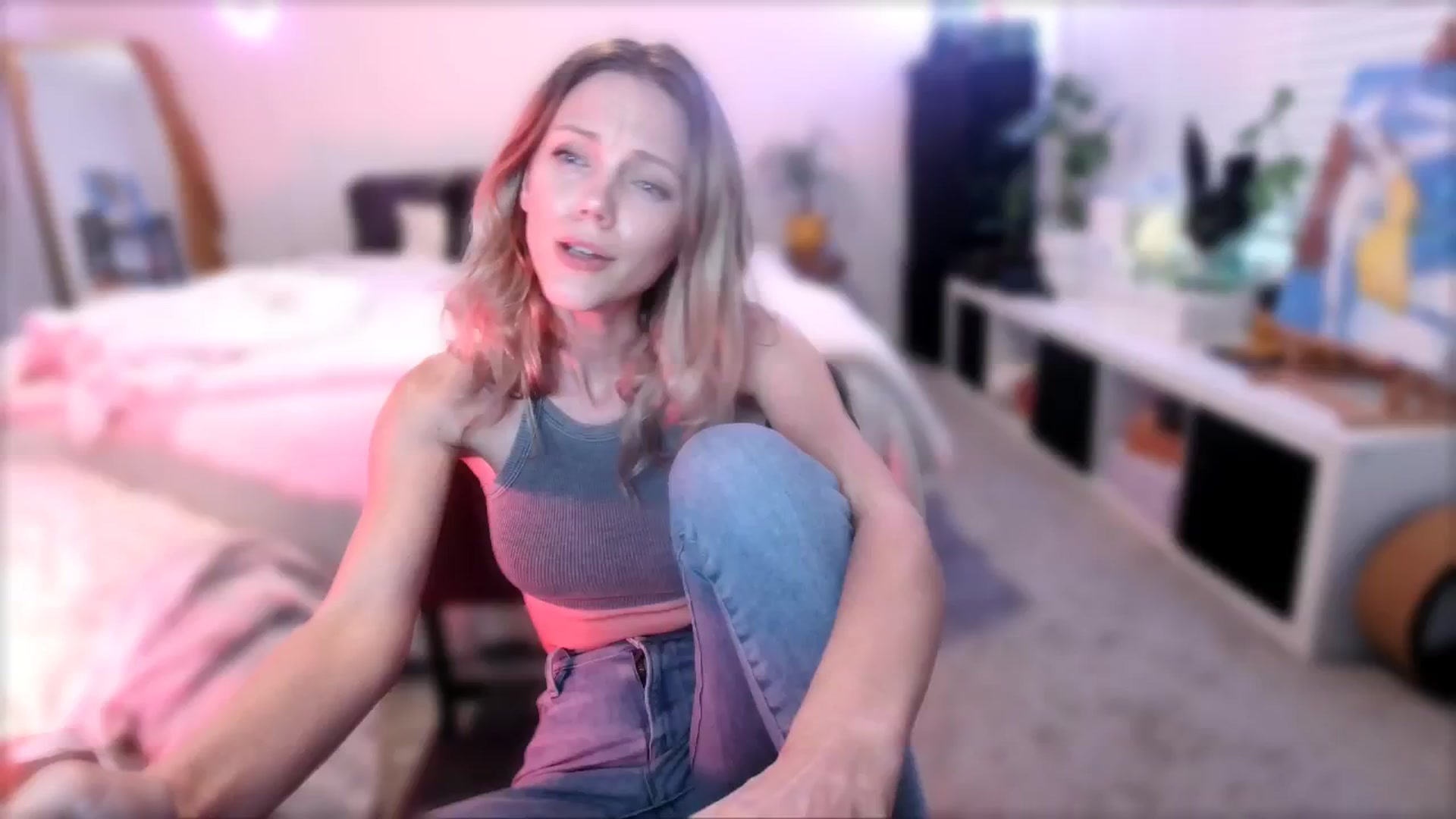 Gallery image thumbnail from OraYoung's myfreecams stream on, 09/01/2024, 01:51 image 17 of 20