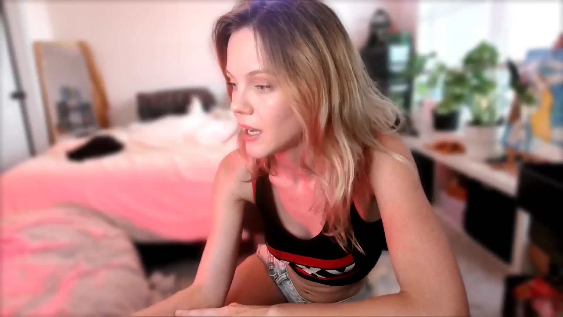 Gallery image thumbnail from OraYoung's myfreecams stream on, 09/02/2024, 24:37 image 19 of 20