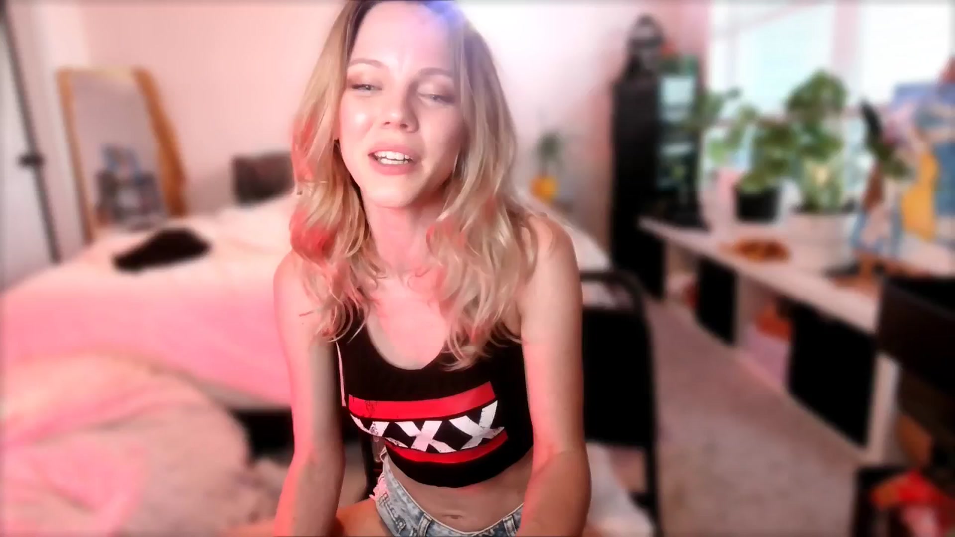 Gallery image thumbnail from OraYoung's myfreecams stream on, 09/02/2024, 02:34 image 6 of 20