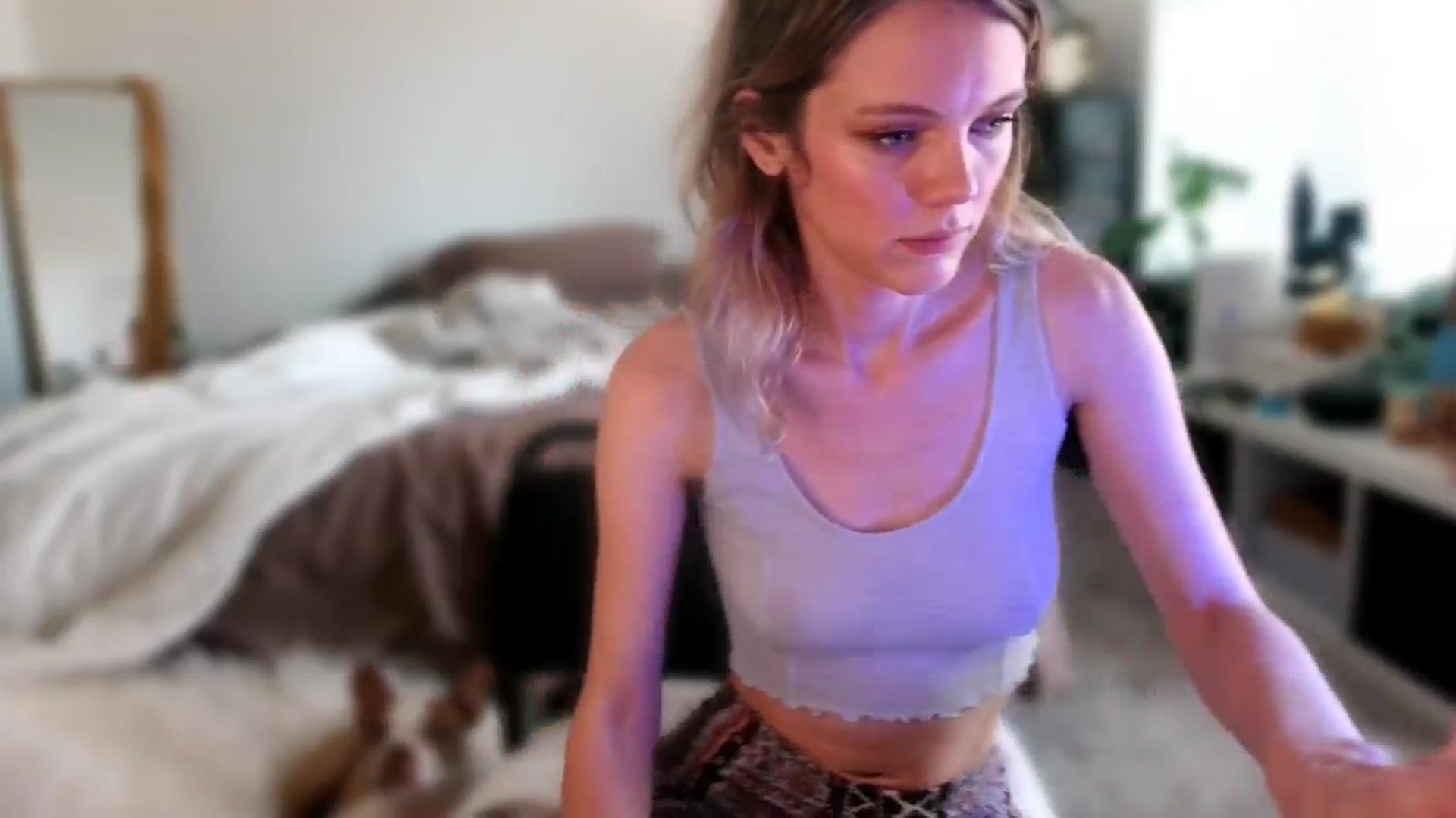 Gallery image thumbnail from OraYoung's myfreecams stream on, 09/15/2024, 20:02 image 11 of 20