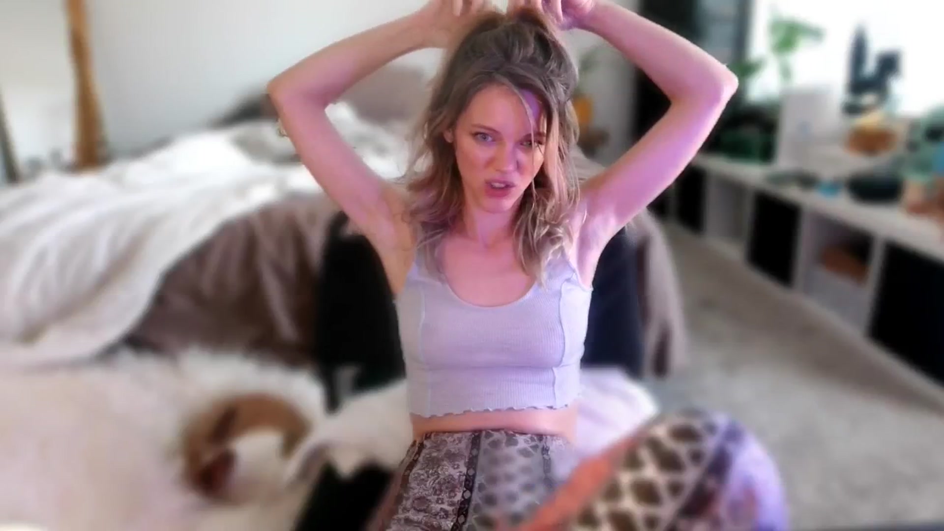 Gallery image thumbnail from OraYoung's myfreecams stream on, 09/15/2024, 20:02 image 12 of 20