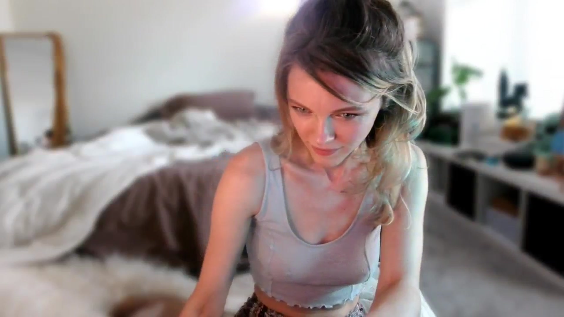 Gallery image thumbnail from OraYoung's myfreecams stream on, 09/15/2024, 20:02 image 20 of 20