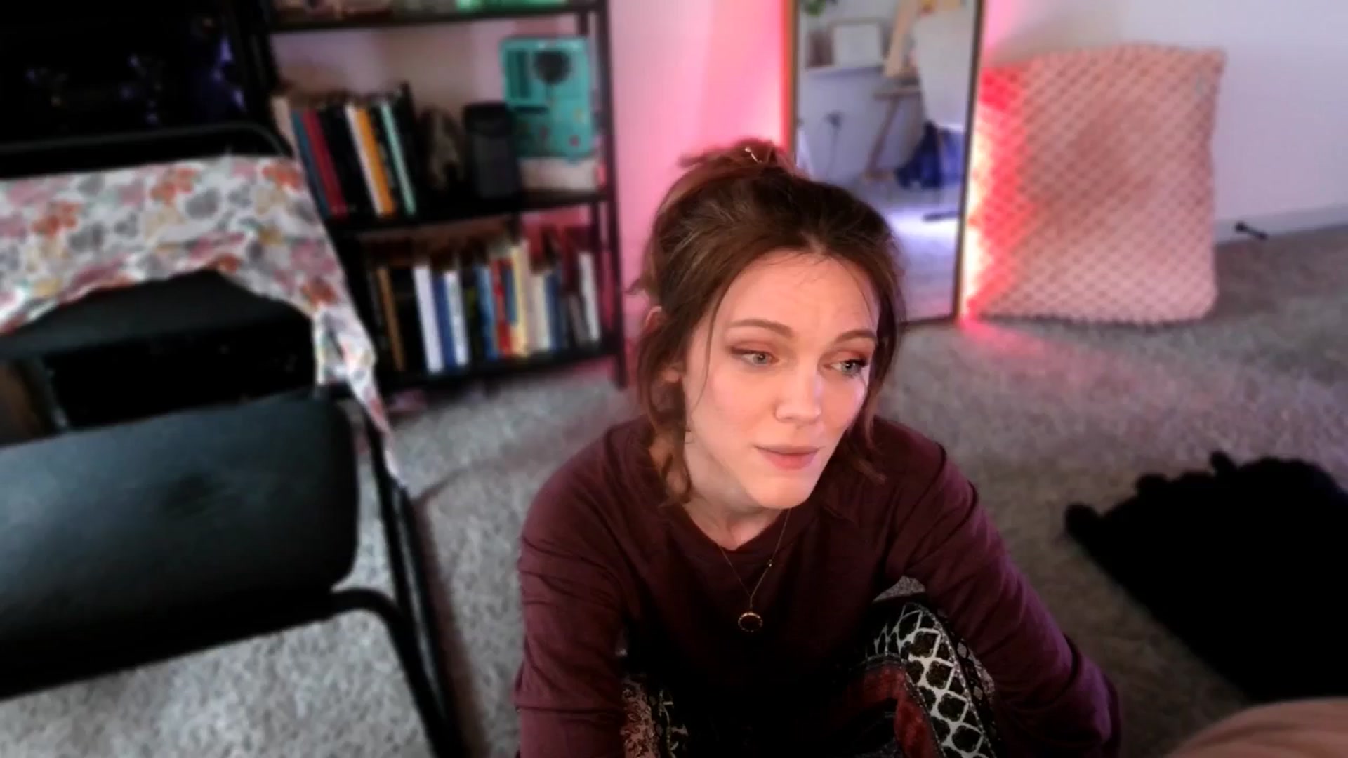 Gallery image thumbnail from OraYoung's myfreecams stream on, 01/05/2025, 24:01 image 14 of 20