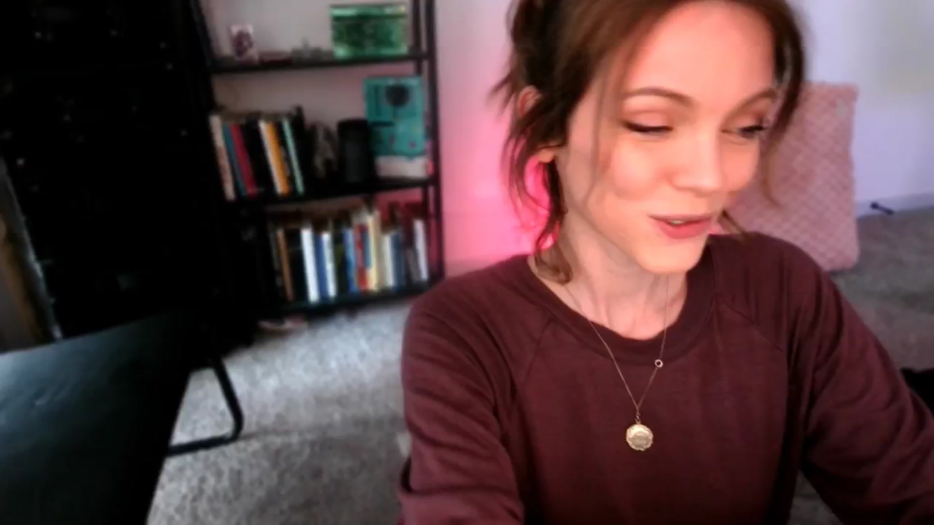 Gallery image thumbnail from OraYoung's myfreecams stream on, 01/05/2025, 24:01 image 4 of 20