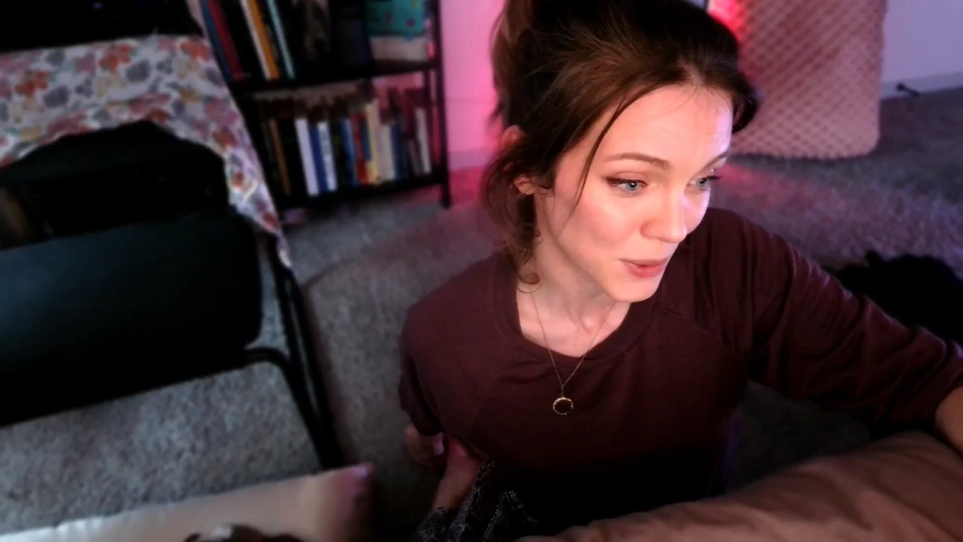 Gallery image thumbnail from OraYoung's myfreecams stream on, 01/05/2025, 24:38 image 10 of 20