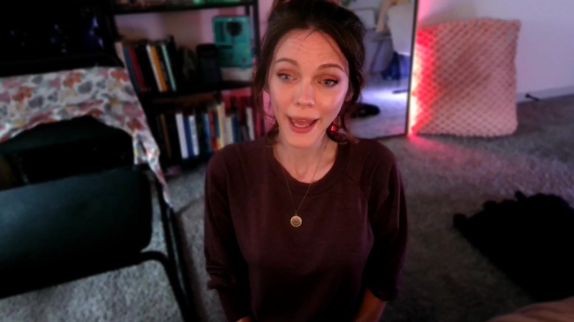 Gallery image thumbnail from OraYoung's myfreecams stream on, 01/05/2025, 24:38 image 2 of 20