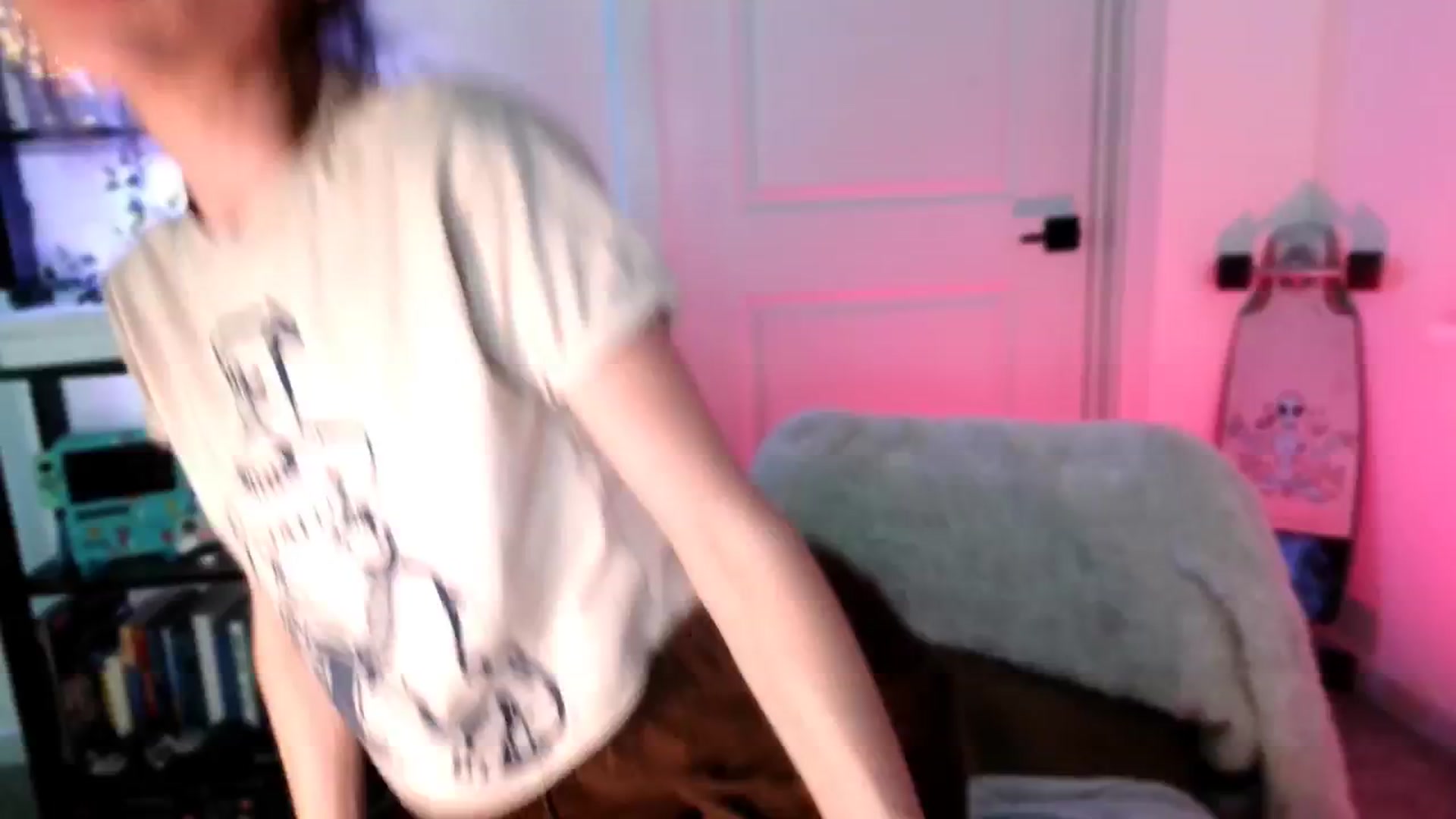 Gallery image thumbnail from OraYoung's myfreecams stream on, 01/15/2025, 24:00 image 18 of 20