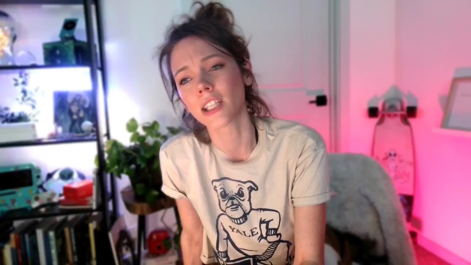 Gallery image thumbnail from OraYoung's myfreecams stream on, 01/15/2025, 24:00 image 6 of 20