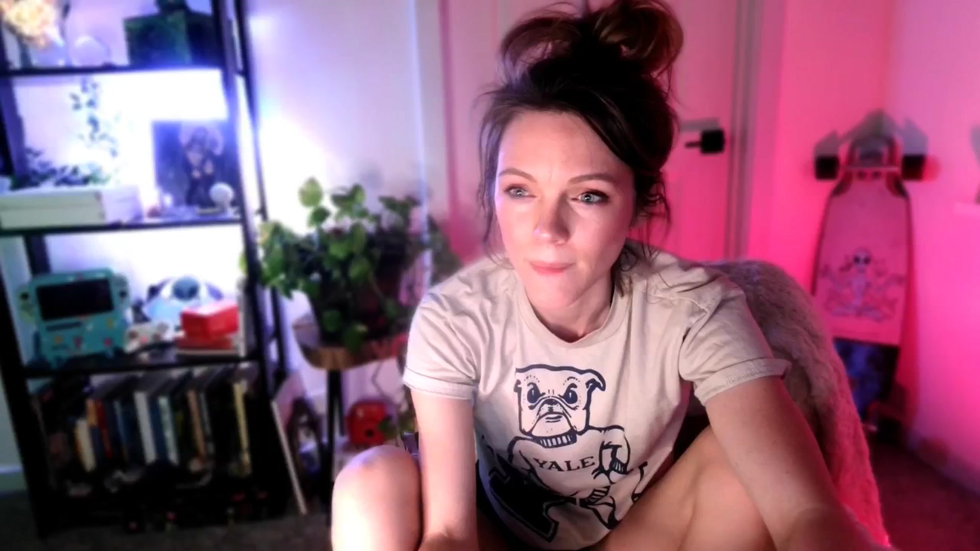Gallery image thumbnail from OraYoung's myfreecams stream on, 01/15/2025, 01:40 image 18 of 20
