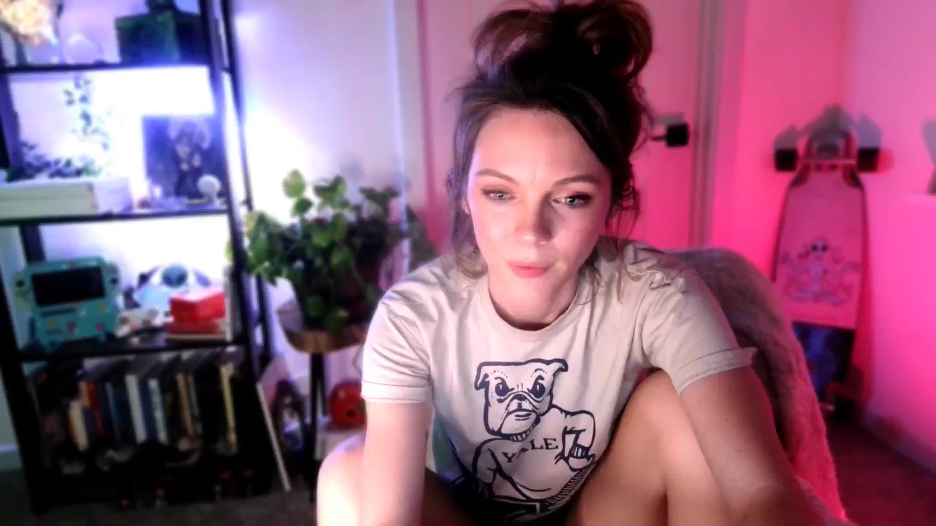 Gallery image thumbnail from OraYoung's myfreecams stream on, 01/15/2025, 01:40 image 17 of 20
