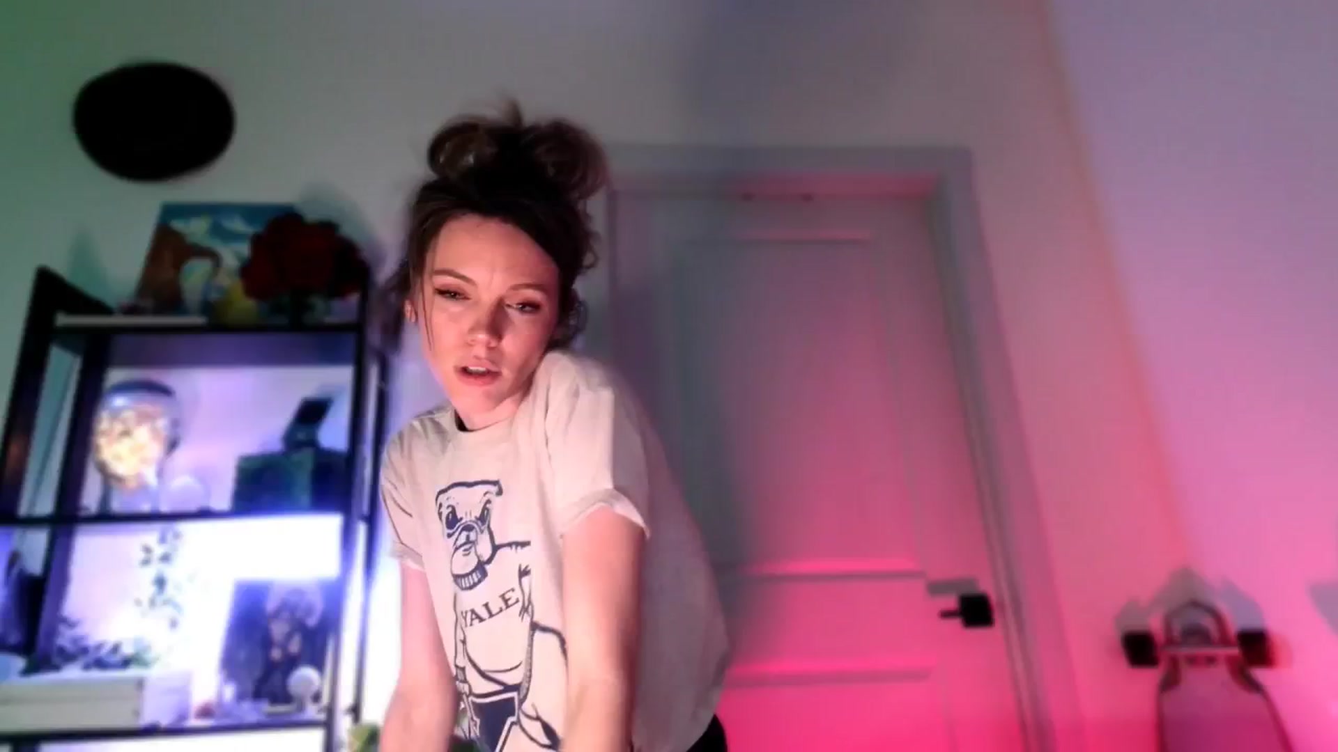 Gallery image thumbnail from OraYoung's myfreecams stream on, 01/15/2025, 01:40 image 10 of 20