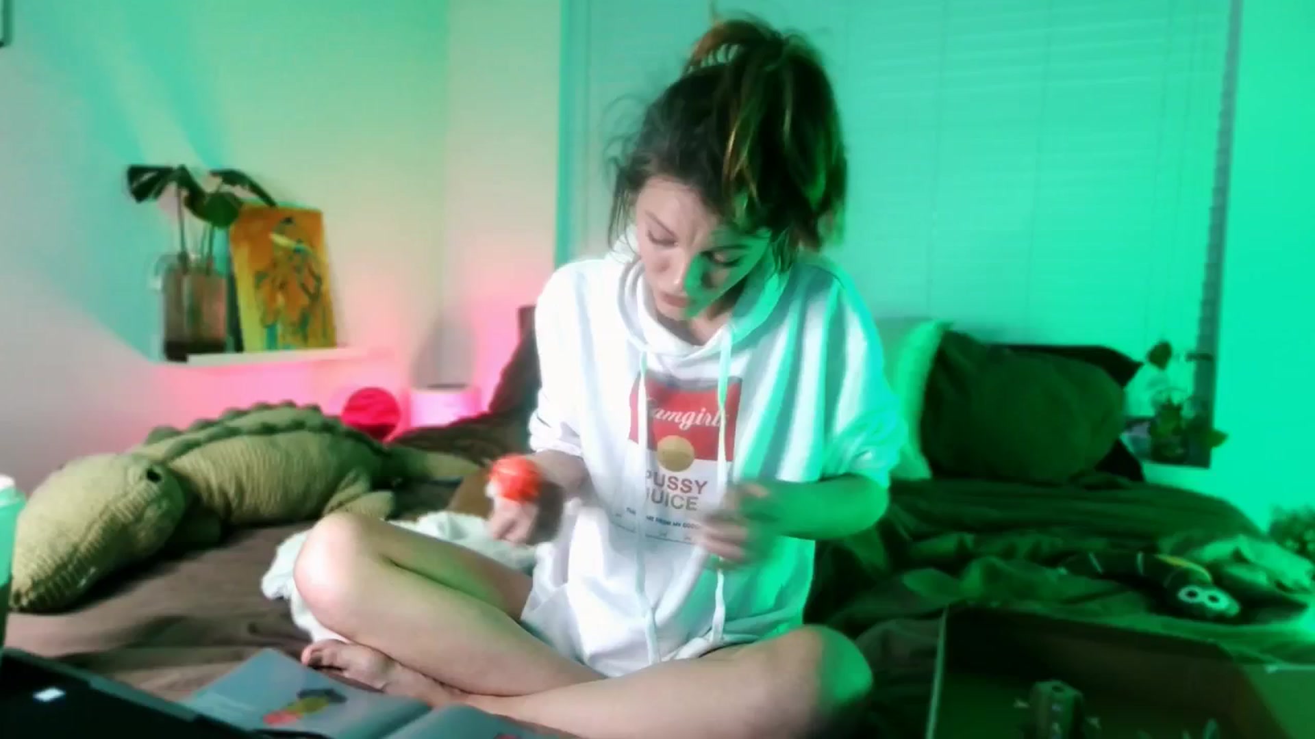 Gallery image thumbnail from OraYoung's myfreecams stream on, 01/29/2025, 01:14 image 19 of 20