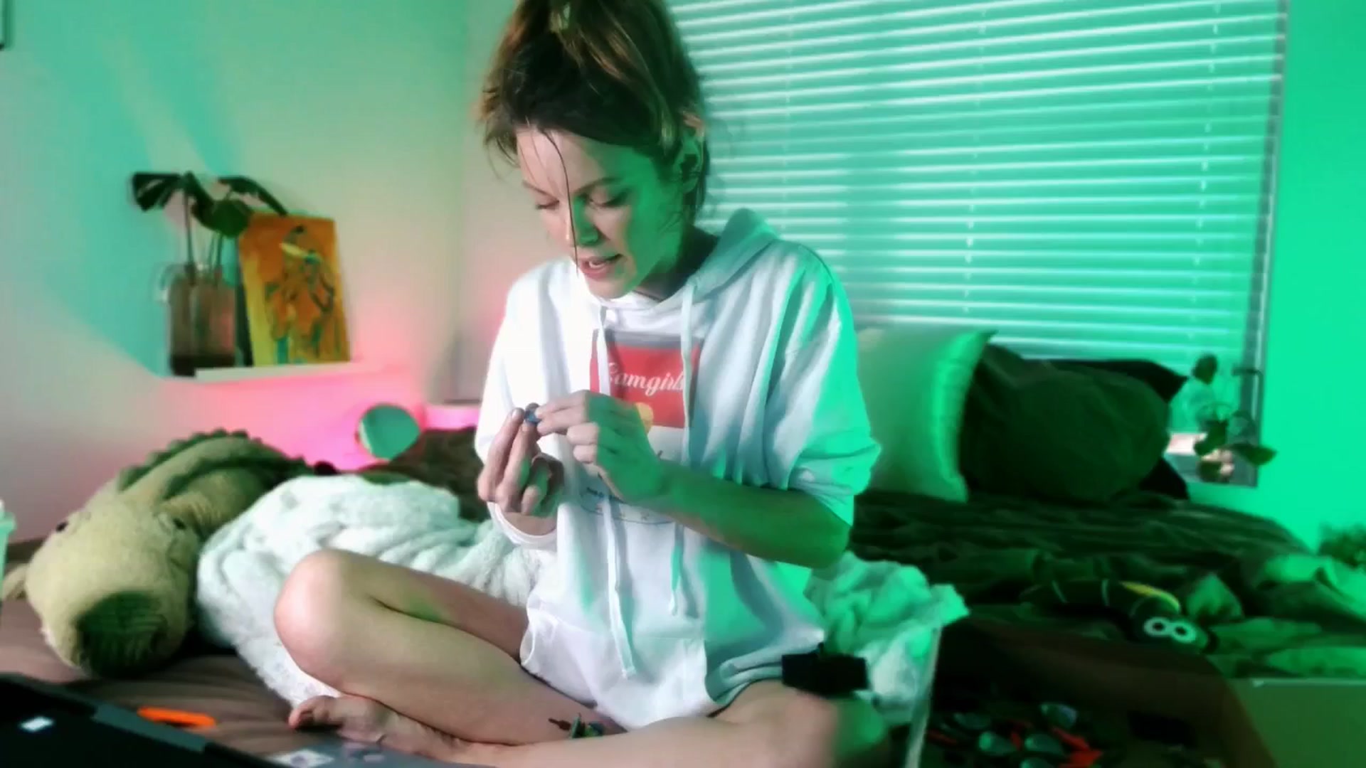 Gallery image thumbnail from OraYoung's myfreecams stream on, 01/29/2025, 01:14 image 13 of 20