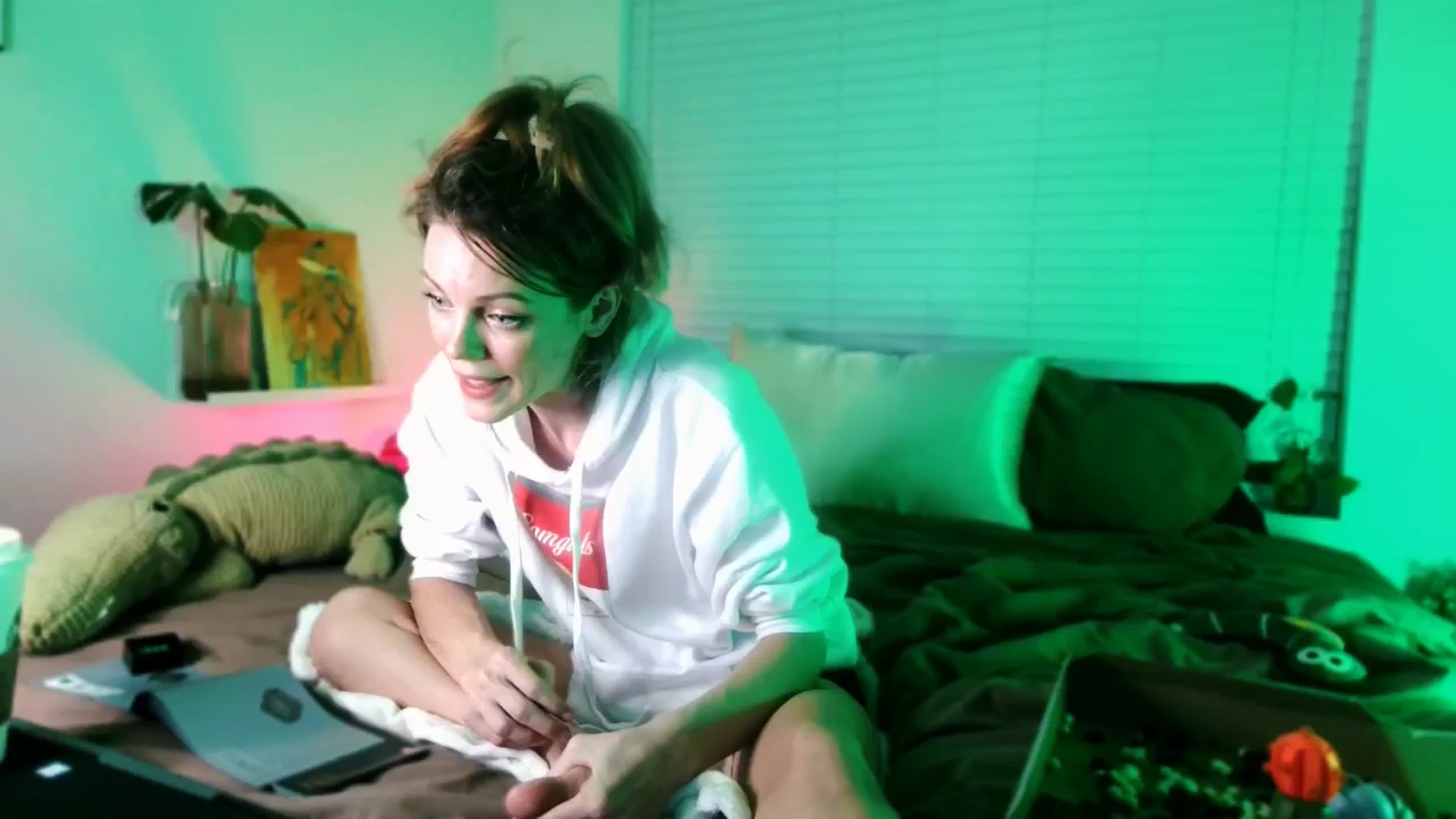 Gallery image thumbnail from OraYoung's myfreecams stream on, 01/29/2025, 01:32 image 7 of 20