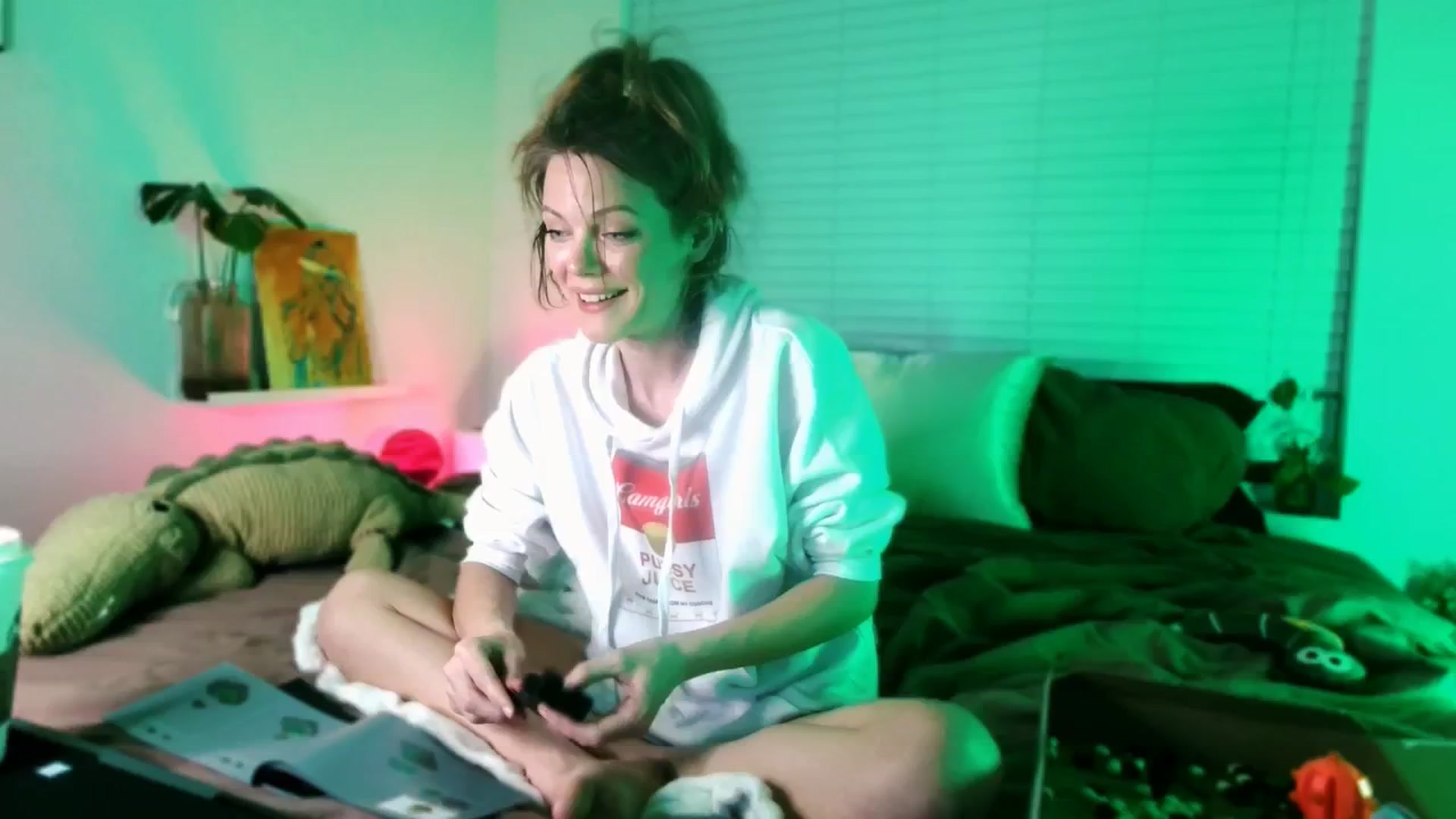 Gallery image thumbnail from OraYoung's myfreecams stream on, 01/29/2025, 01:32 image 5 of 20