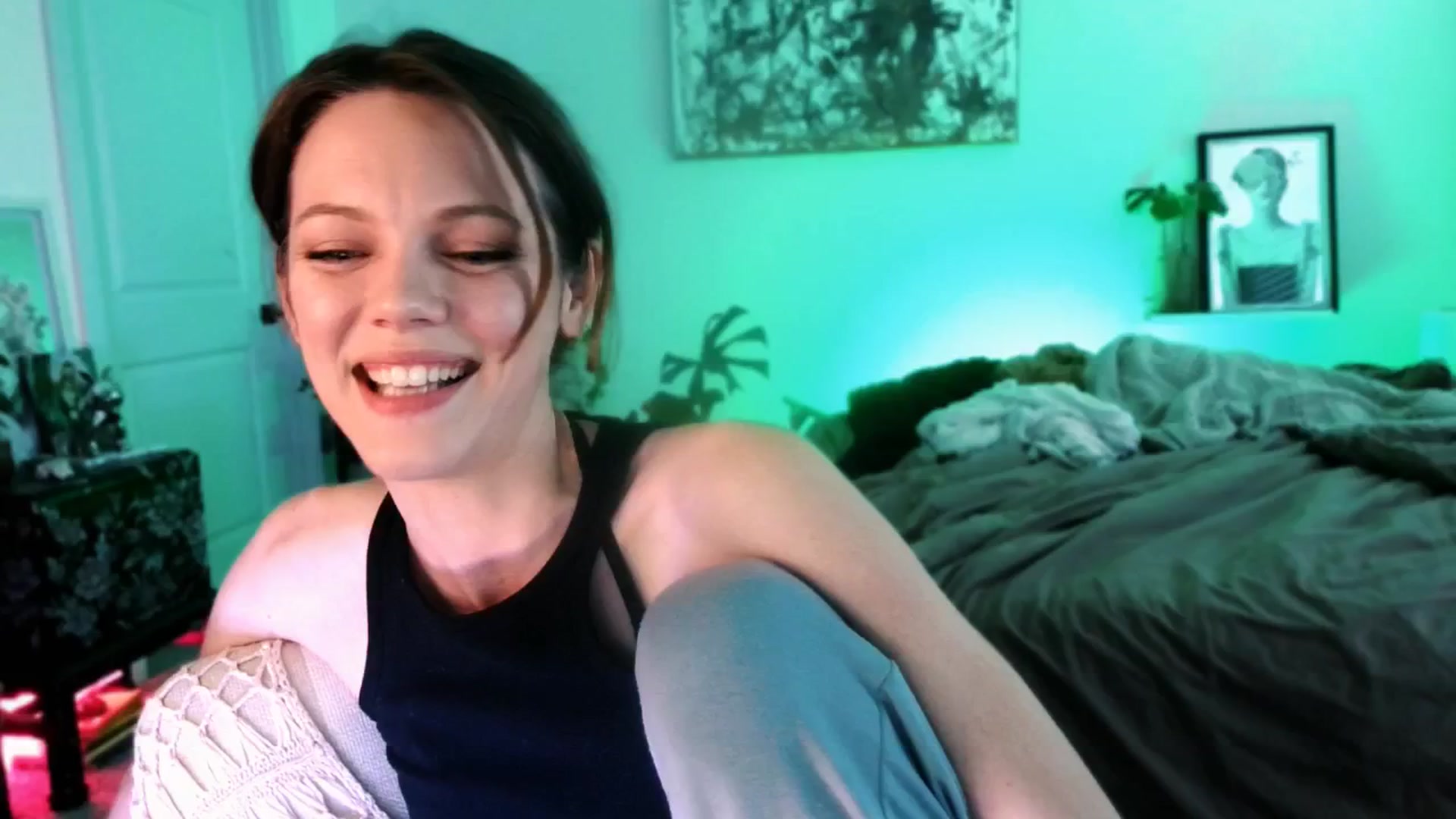 Gallery image thumbnail from OraYoung's myfreecams stream on, 02/26/2025, 23:44 image 12 of 20