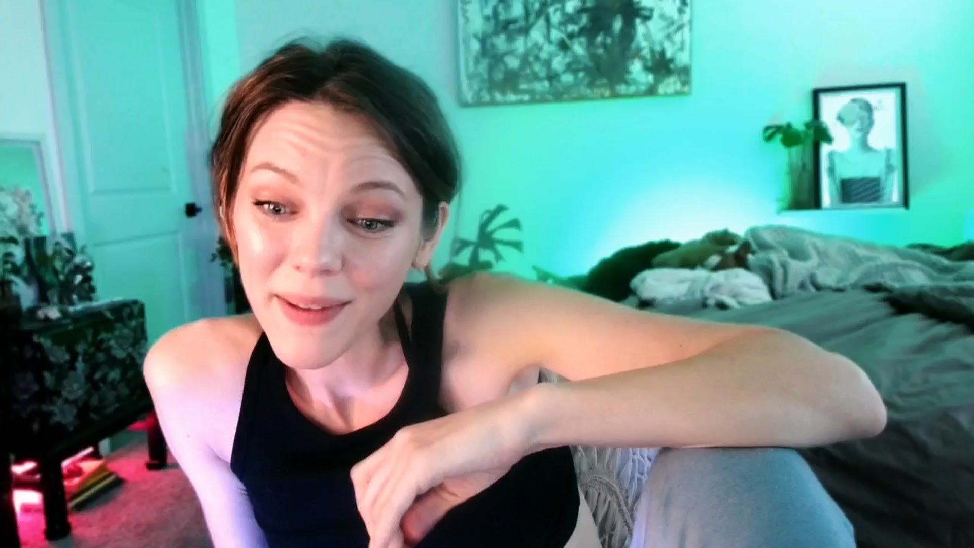 Gallery image thumbnail from OraYoung's myfreecams stream on, 02/26/2025, 23:44 image 3 of 20