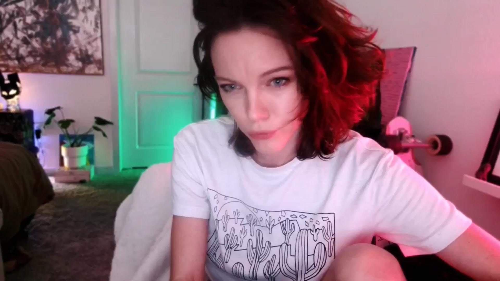 Gallery image thumbnail from OraYoung's myfreecams stream on, 03/06/2025, 01:48 image 4 of 20