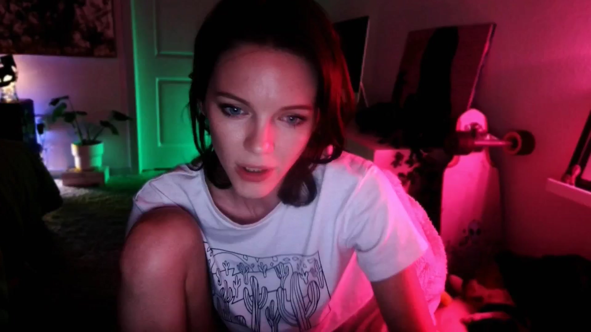 Gallery image thumbnail from OraYoung's myfreecams stream on, 03/06/2025, 01:48 image 14 of 20