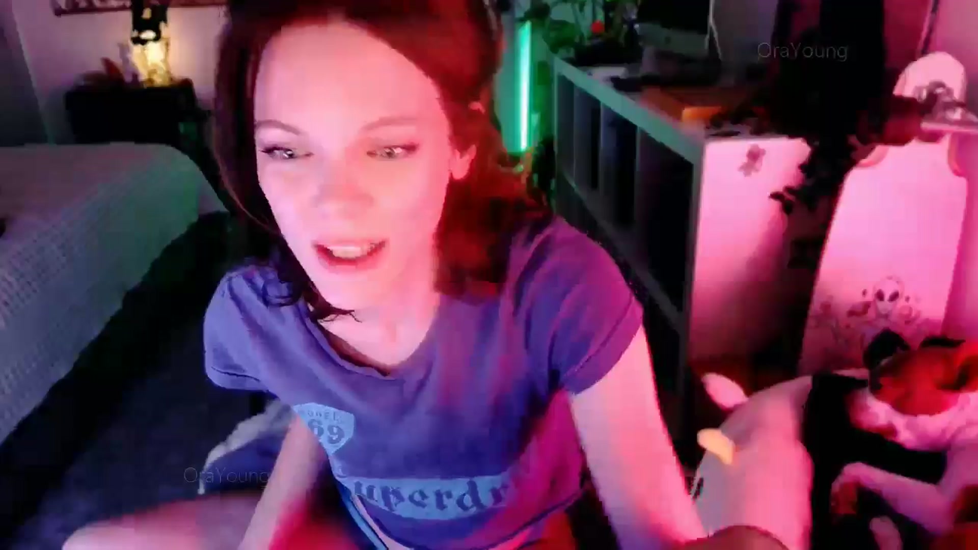 Gallery image thumbnail from OraYoung's myfreecams stream on, 03/13/2025, 04:40 image 4 of 20