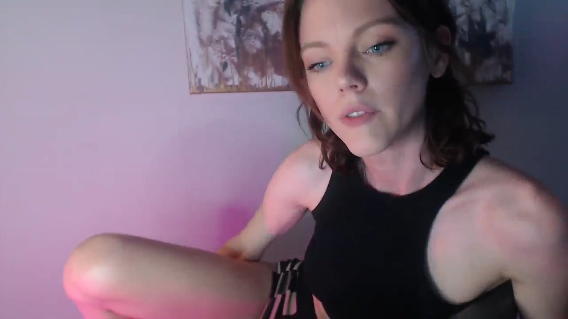Gallery image thumbnail from OraYoung's myfreecams stream on, 05/15/2025, 18:13 image 6 of 20