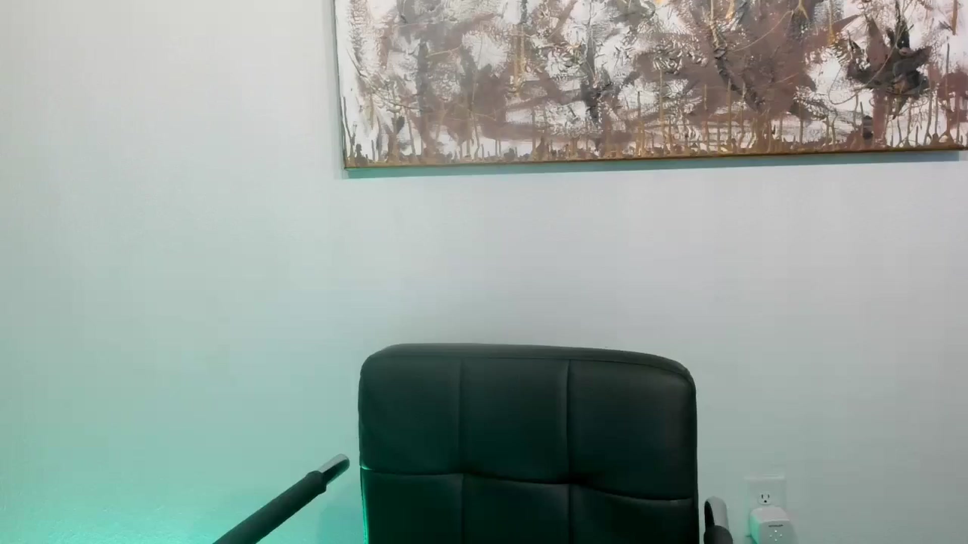Gallery image thumbnail from OraYoung's myfreecams stream on, 06/24/2025, 01:25 image 1 of 20