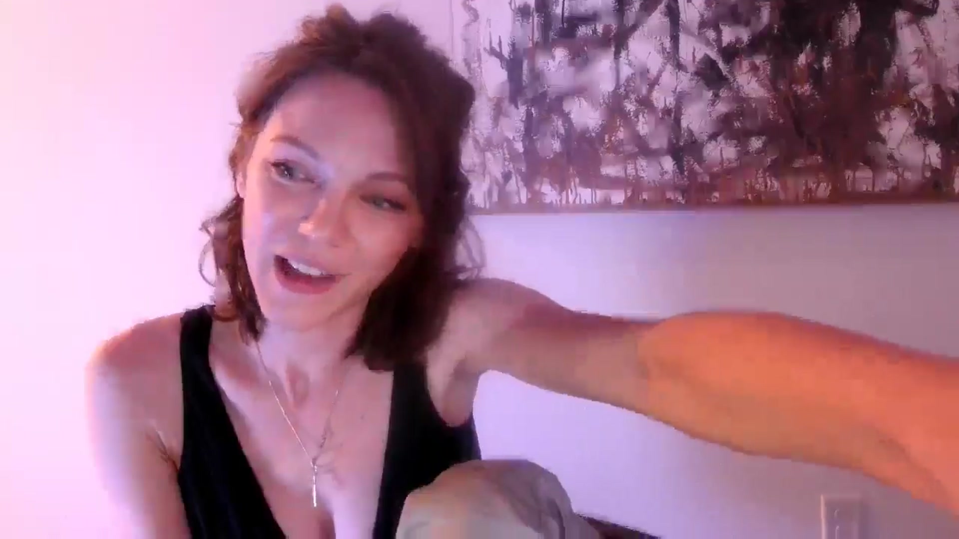 Gallery image thumbnail from OraYoung's myfreecams stream on, 06/26/2025, 20:35 image 3 of 20