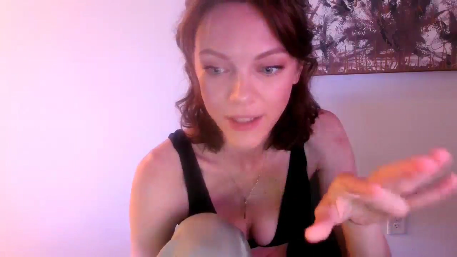 Gallery image thumbnail from OraYoung's myfreecams stream on, 06/26/2025, 20:35 image 2 of 20
