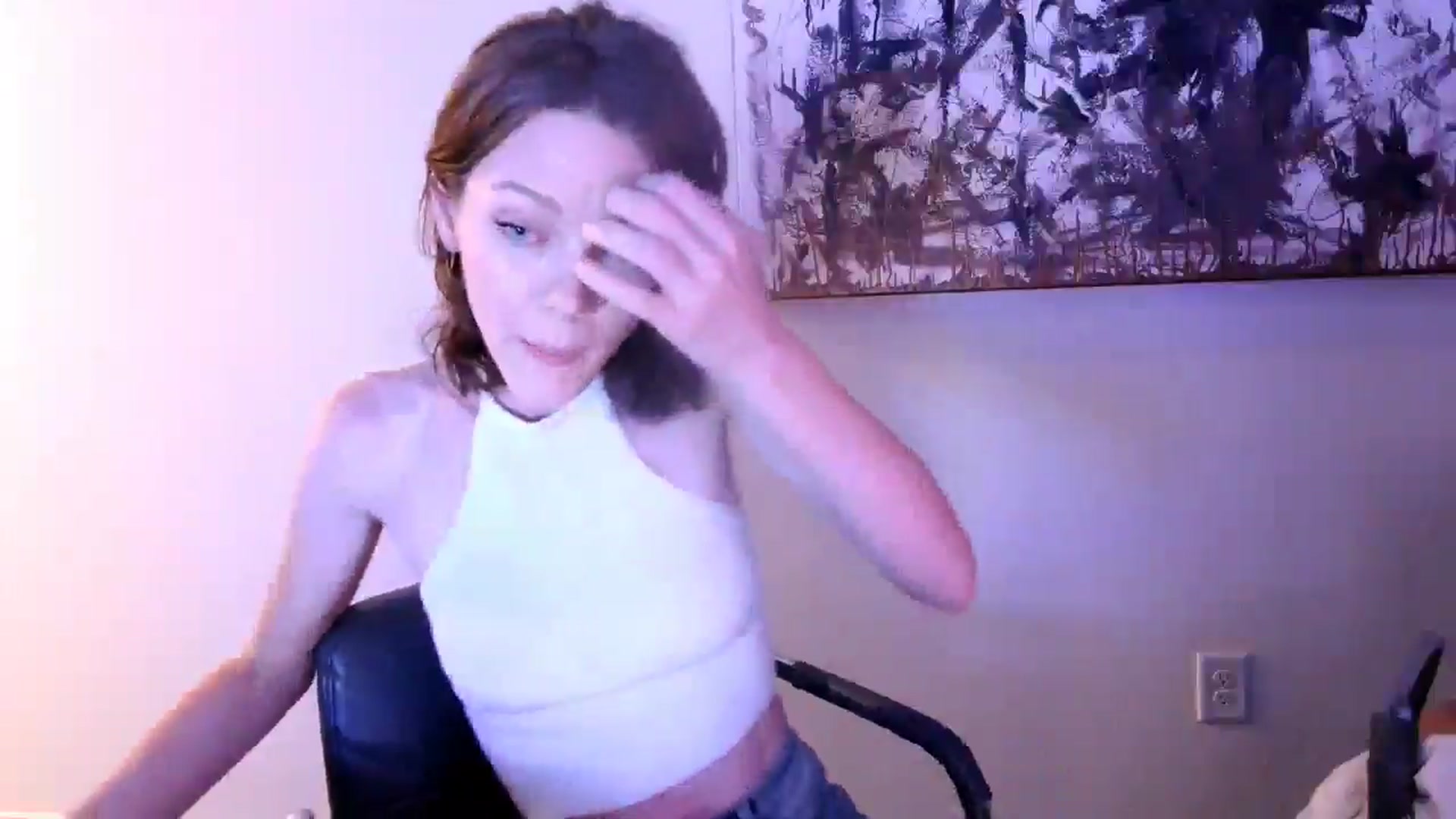 Gallery image thumbnail from OraYoung's myfreecams stream on, 07/04/2025, 24:49 image 13 of 20