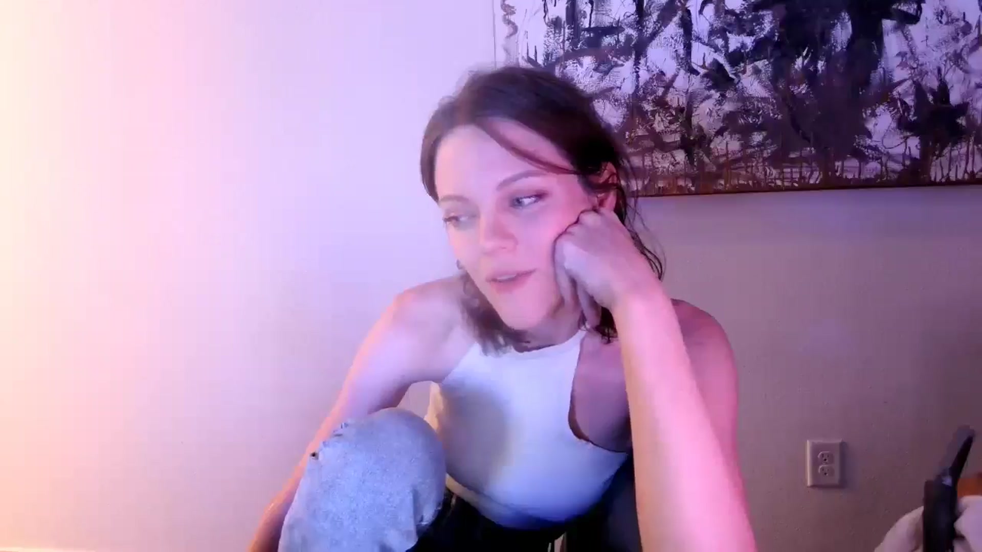 Gallery image thumbnail from OraYoung's myfreecams stream on, 07/04/2025, 24:49 image 11 of 20