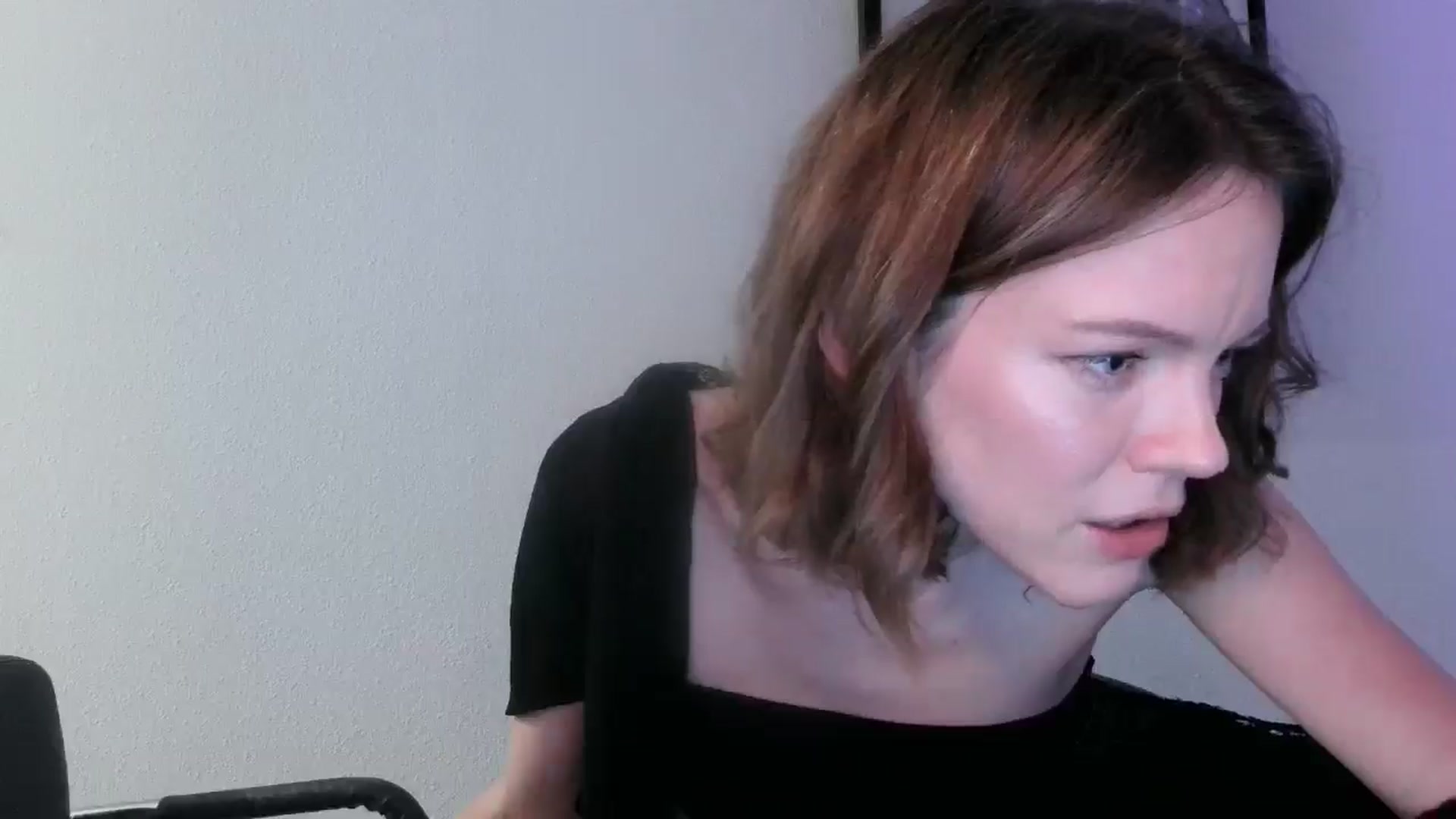 Gallery image thumbnail from OraYoung's myfreecams stream on, 08/14/2025, 20:34 image 12 of 20