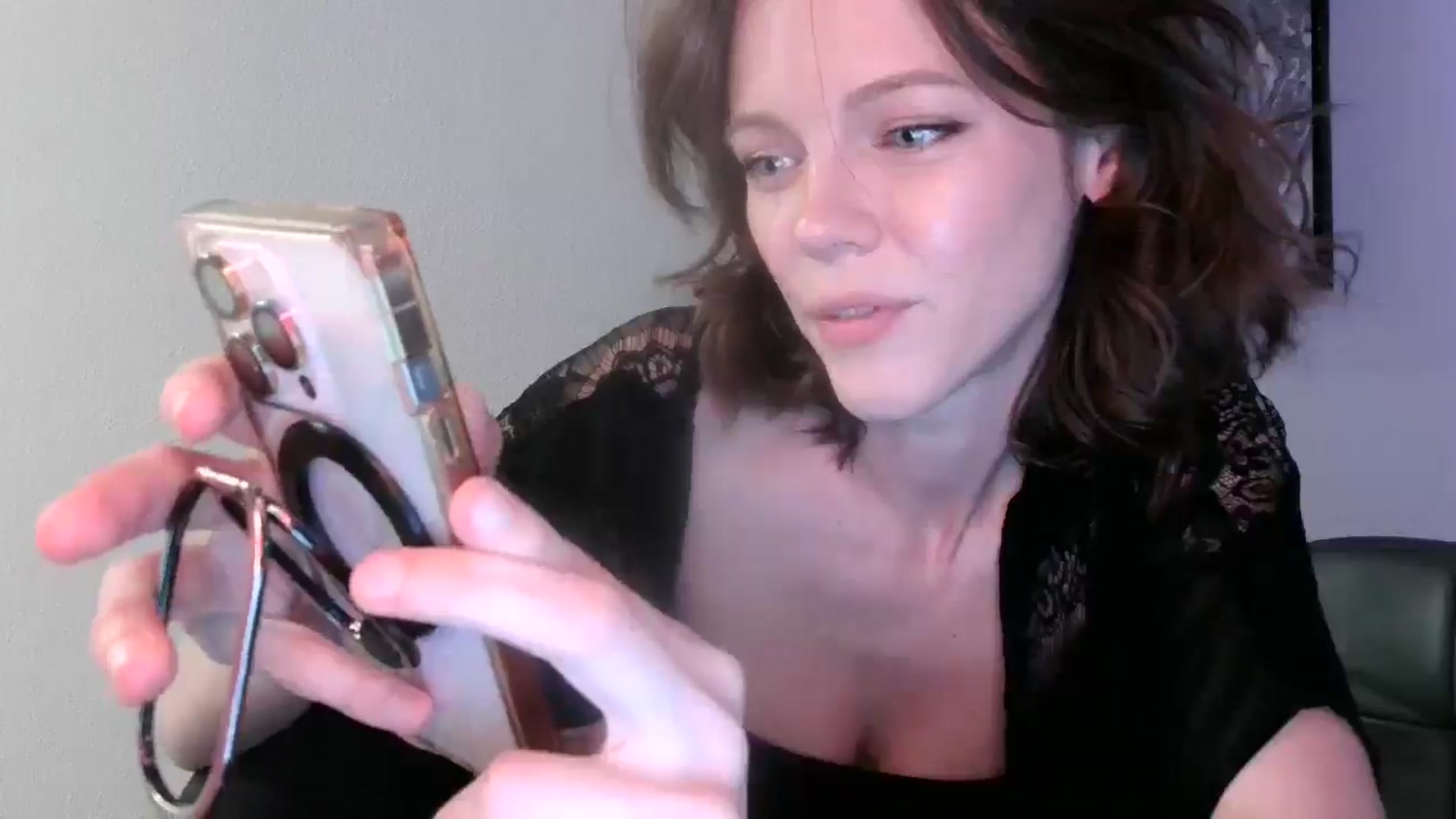 Gallery image thumbnail from OraYoung's myfreecams stream on, 08/14/2025, 20:34 image 15 of 20