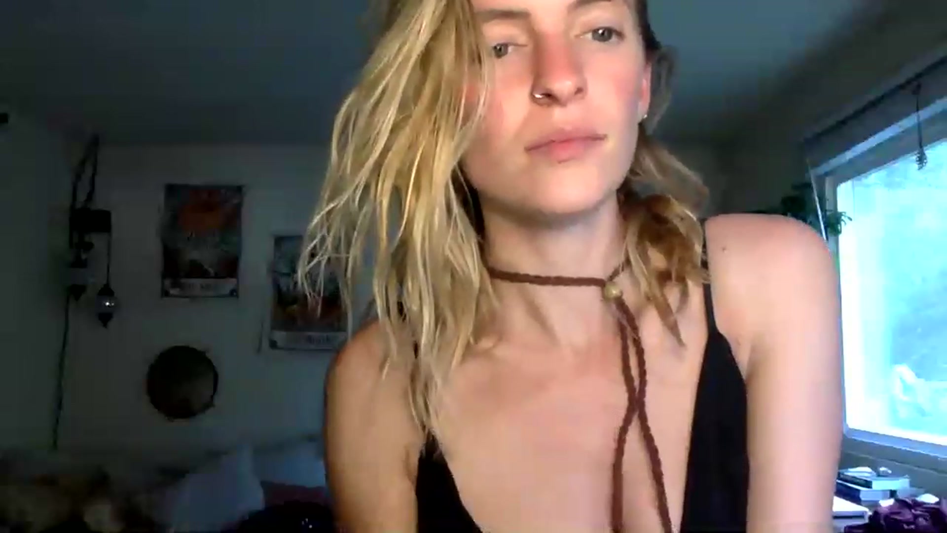 Gallery image thumbnail from OrgasmicWomen's myfreecams stream on, 02/19/2023, 24:08 image 14 of 20