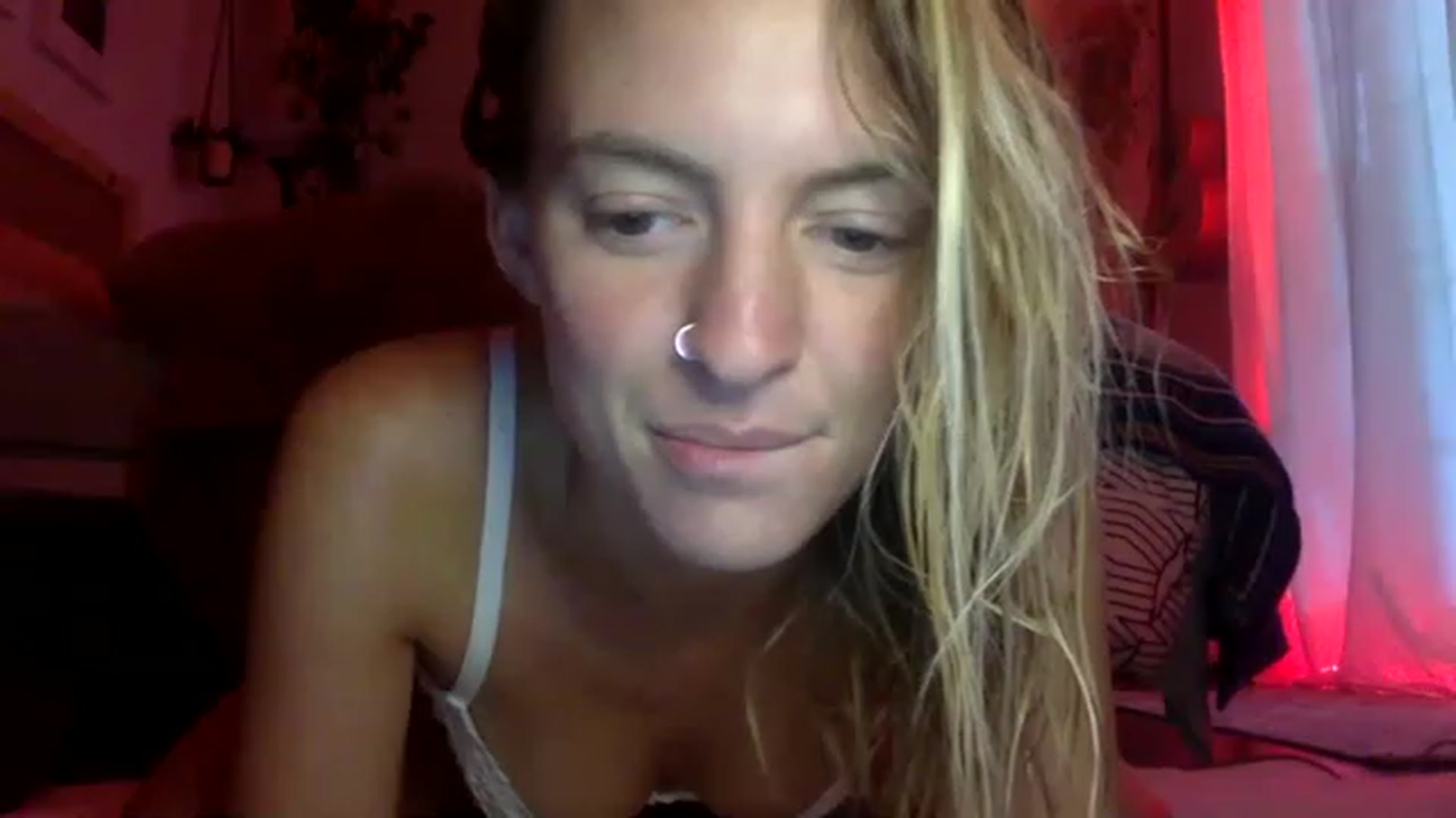Gallery image thumbnail from OrgasmicWomen's myfreecams stream on, 04/06/2023, 18:02 image 3 of 20
