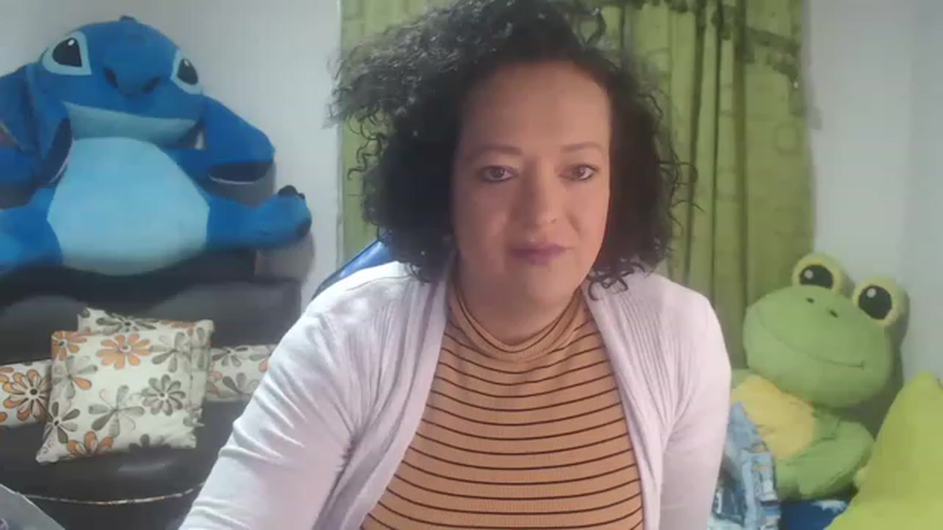 Gallery image thumbnail from Oriana_wet's myfreecams stream on, 06/27/2023, 11:12 image 14 of 20