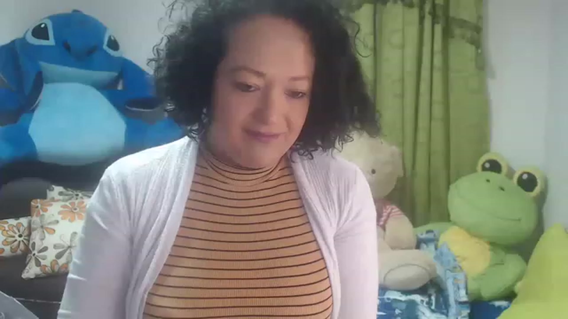 Gallery image thumbnail from Oriana_wet's myfreecams stream on, 06/27/2023, 11:12 image 13 of 20