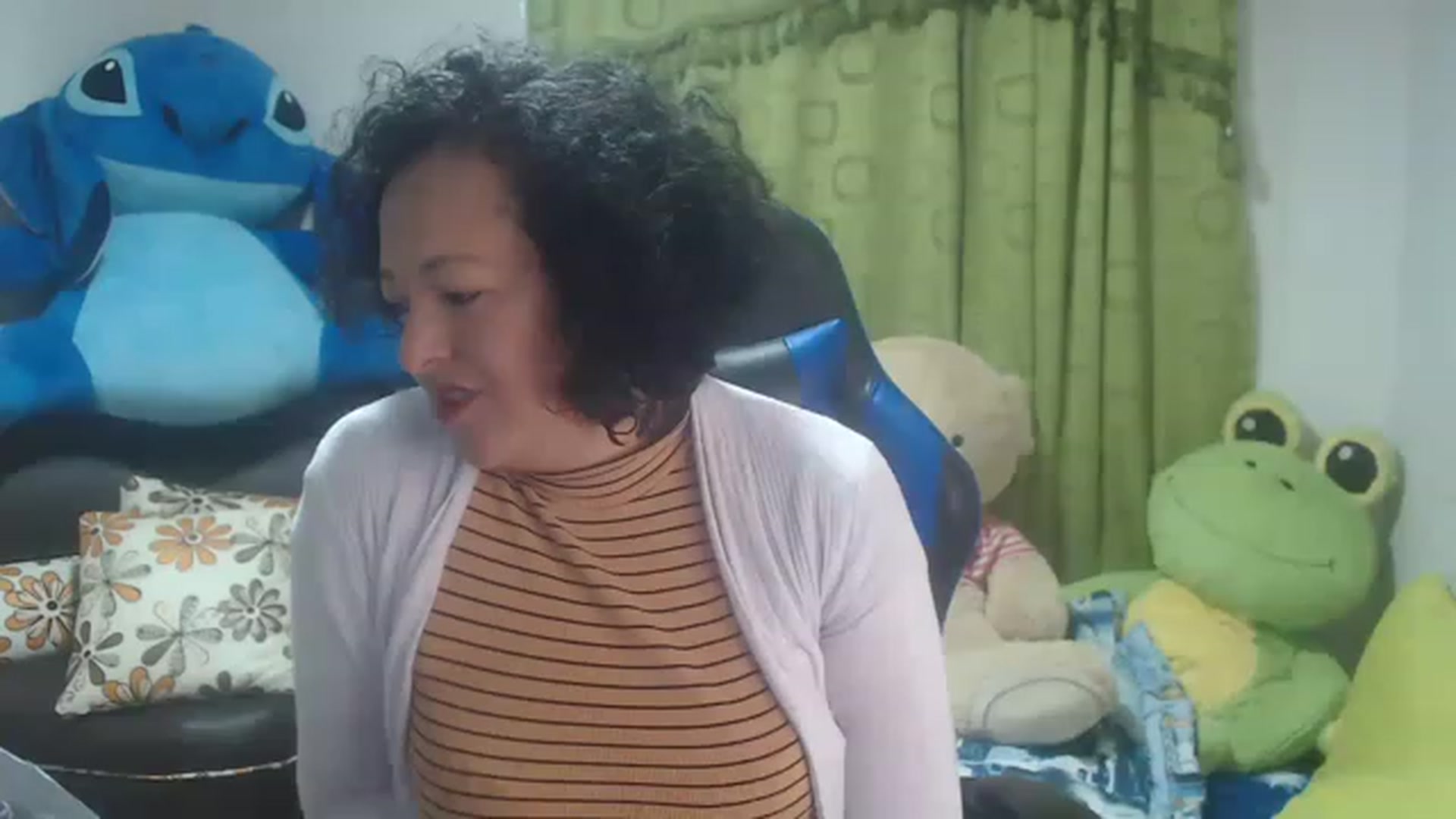 Gallery image thumbnail from Oriana_wet's myfreecams stream on, 06/27/2023, 13:01 image 4 of 20
