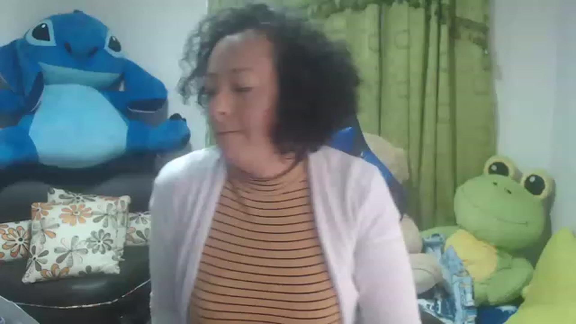 Gallery image thumbnail from Oriana_wet's myfreecams stream on, 06/27/2023, 13:01 image 1 of 20