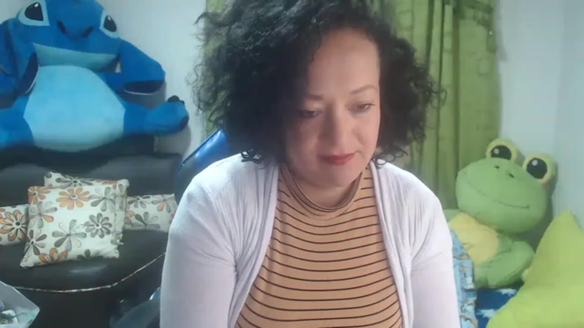 Gallery image thumbnail from Oriana_wet's myfreecams stream on, 06/27/2023, 14:42 image 3 of 20