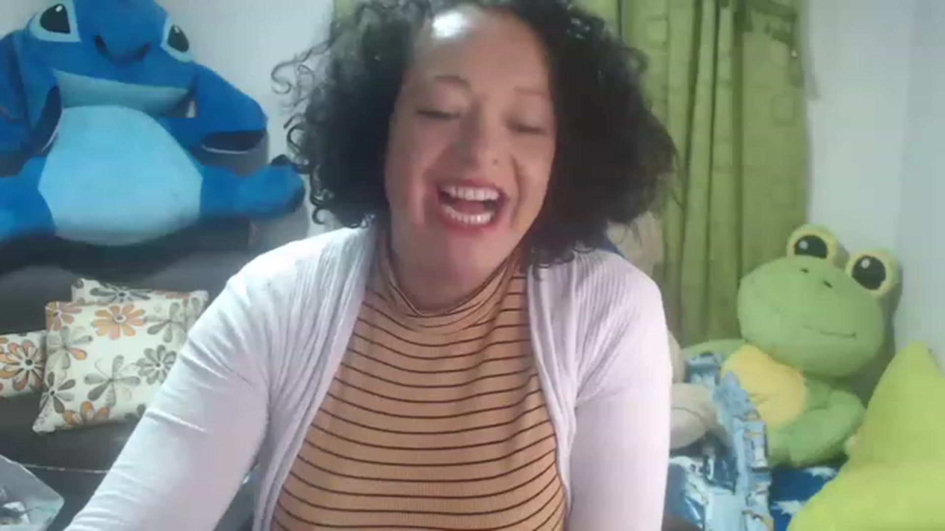 Gallery image thumbnail from Oriana_wet's myfreecams stream on, 06/27/2023, 14:42 image 15 of 20