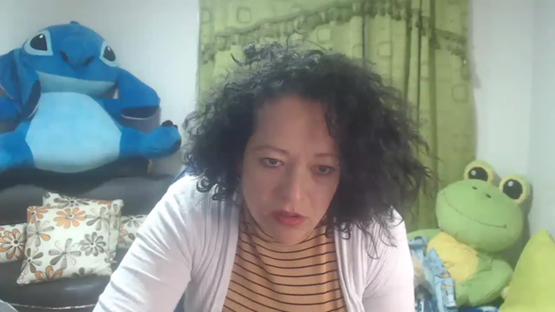 Gallery image thumbnail from Oriana_wet's myfreecams stream on, 06/27/2023, 15:24 image 19 of 20