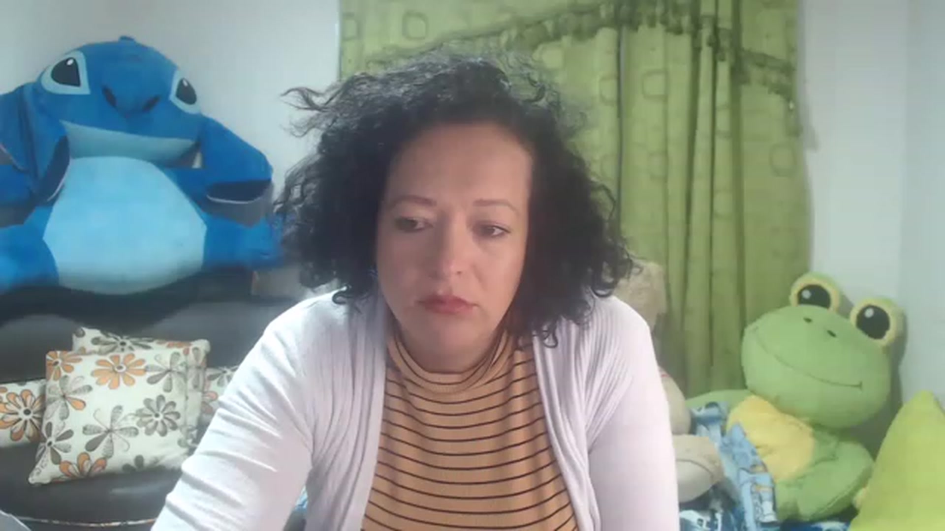 Gallery image thumbnail from Oriana_wet's myfreecams stream on, 06/27/2023, 15:24 image 15 of 20