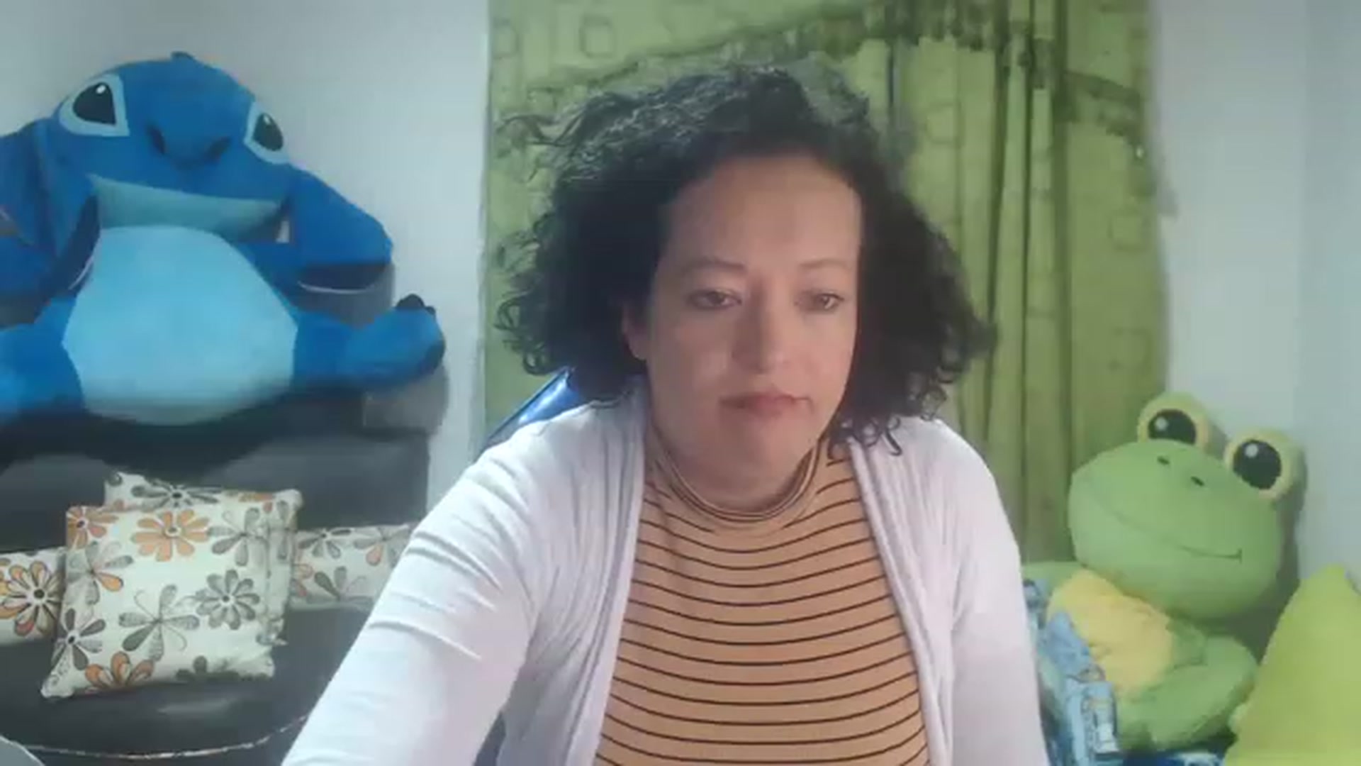 Gallery image thumbnail from Oriana_wet's myfreecams stream on, 06/27/2023, 15:24 image 10 of 20
