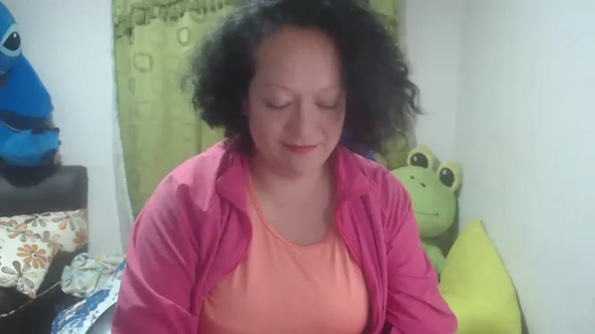 Gallery image thumbnail from Oriana_wet's myfreecams stream on, 06/29/2023, 02:25 image 13 of 20