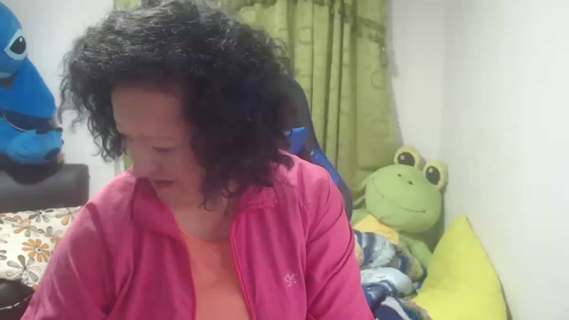 Gallery image thumbnail from Oriana_wet's myfreecams stream on, 06/29/2023, 04:46 image 14 of 20