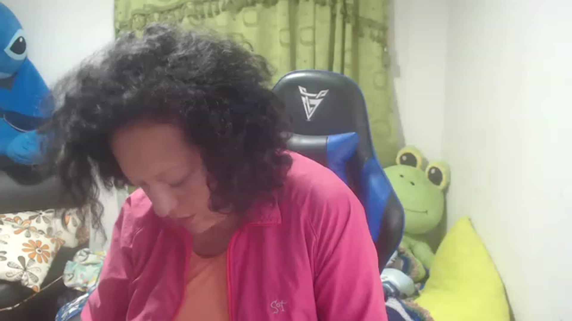 Gallery image thumbnail from Oriana_wet's myfreecams stream on, 06/29/2023, 04:46 image 19 of 20