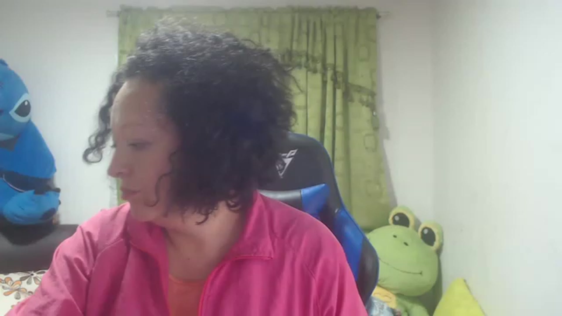 Gallery image thumbnail from Oriana_wet's myfreecams stream on, 06/29/2023, 08:52 image 17 of 20