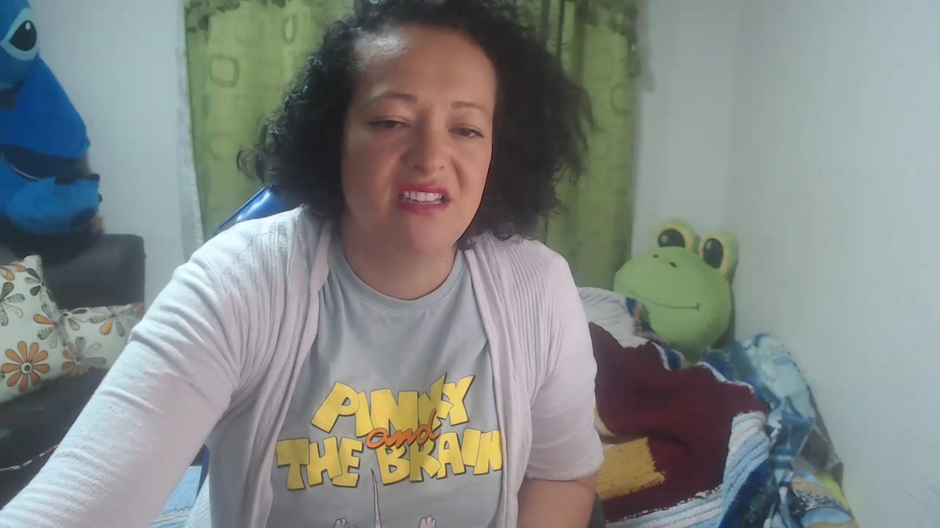 Gallery image thumbnail from Oriana_wet's myfreecams stream on, 06/30/2023, 23:19 image 15 of 20
