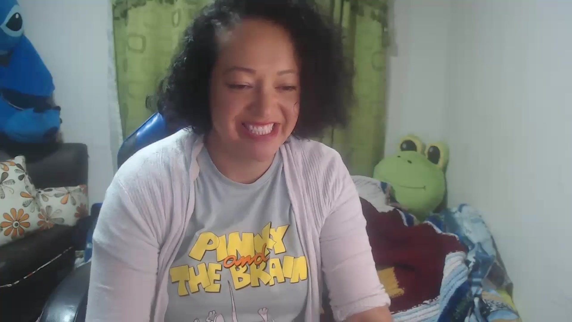 Gallery image thumbnail from Oriana_wet's myfreecams stream on, 06/30/2023, 23:19 image 9 of 20