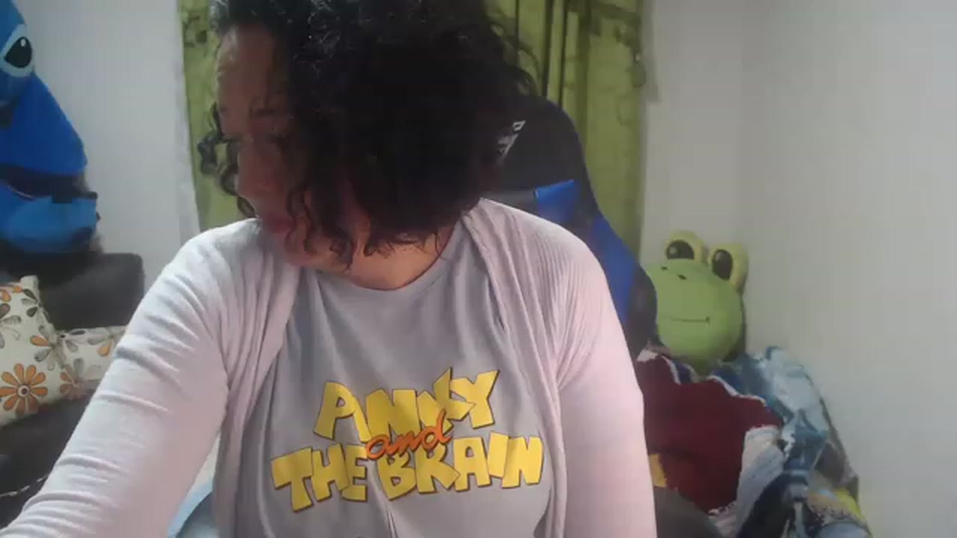 Gallery image thumbnail from Oriana_wet's myfreecams stream on, 07/01/2023, 03:16 image 7 of 20